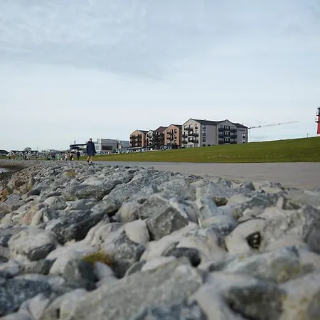 Binnendiek Haus 3 4 *